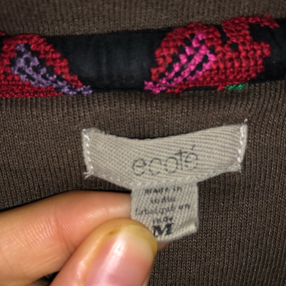 Ecoté Jacket - Picture 4 of 6